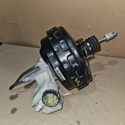 Mercedes-Benz E-Class W212 CLS C218 Brake Booster A2124301130 E350 CGI OEM