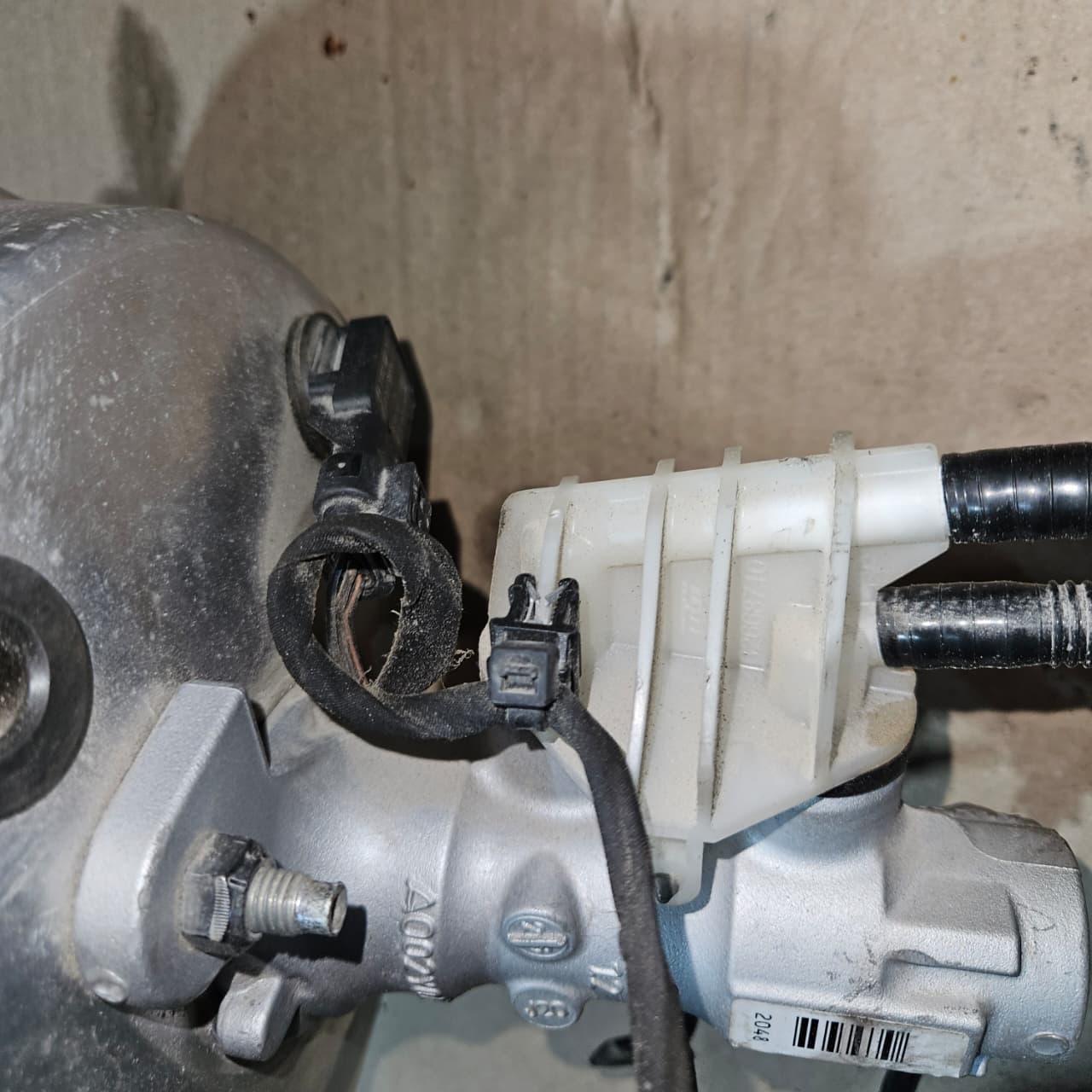 2014 Mercedes-Benz Viano Brake Booster A4474300300 Vito W447 OEM