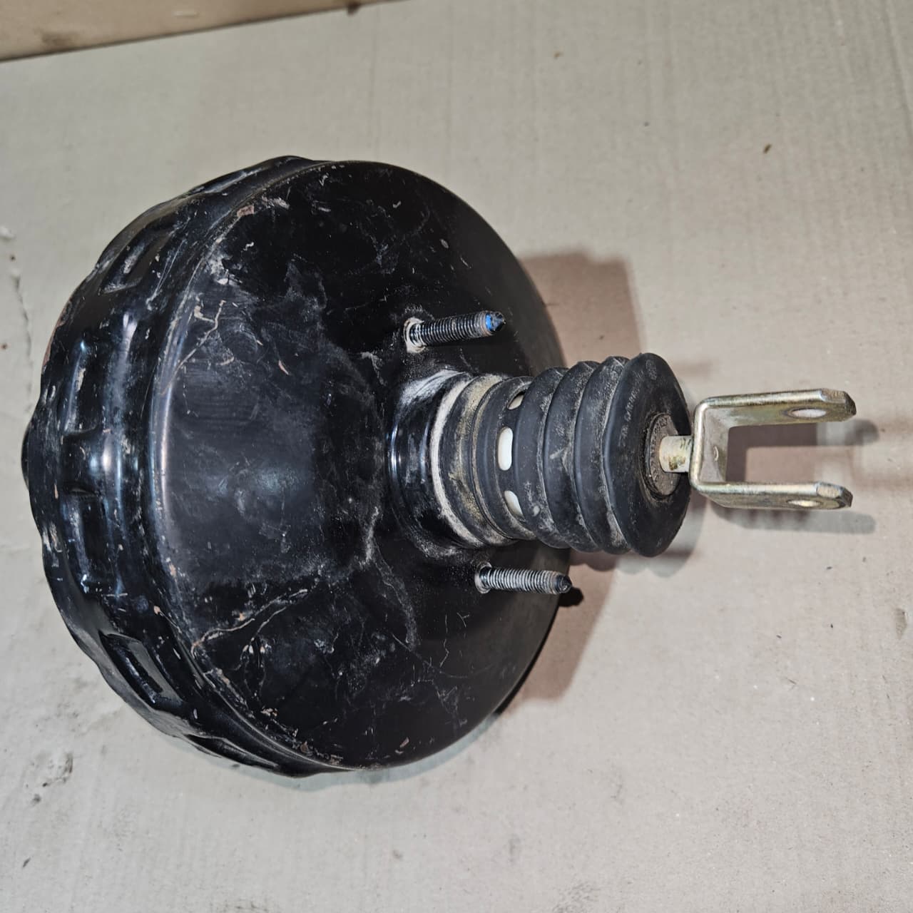 Mercedes-Benz C-Class CLC Brake Booster A0054304930 W203 C-Class OEM