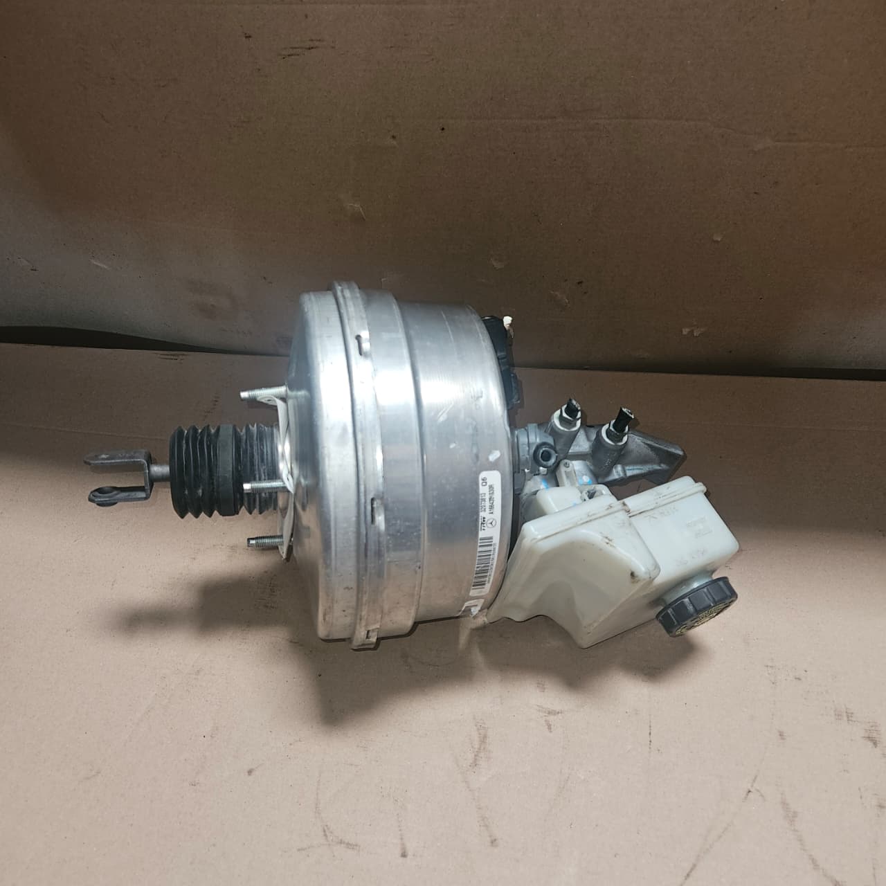2014 Mercedes-Benz ML350 Brake Booster A1664301330 GLE W166 GLS X166 OEM