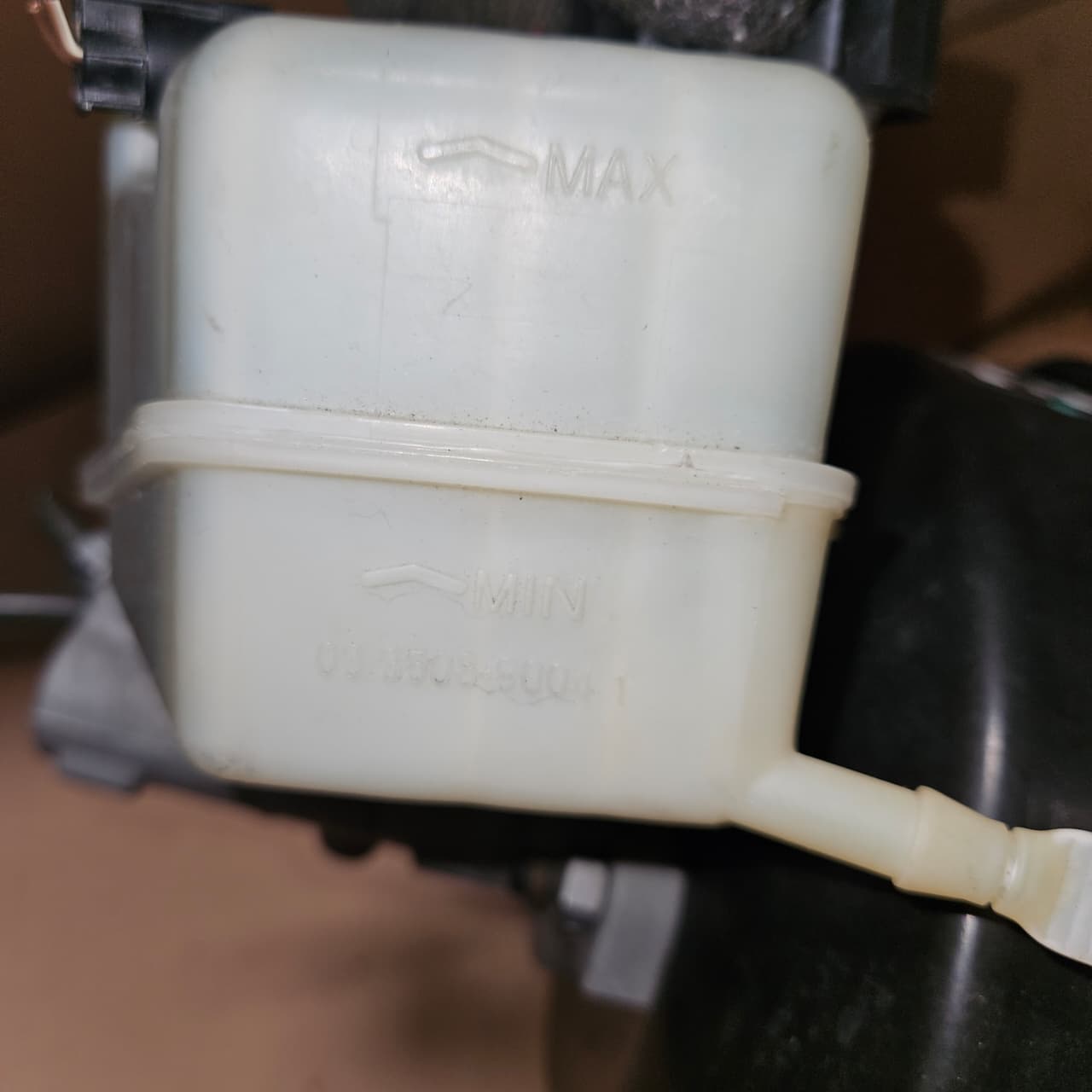 Mercedes-Benz C-Class Brake Booster A2044301130 C-Class W204 and E-Class A207