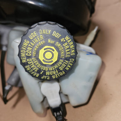 Mercedes-Benz C-Class Brake Booster A2044301130 C-Class W204 and E-Class A207