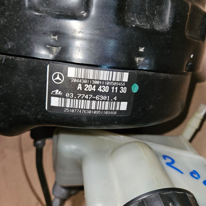 Mercedes-Benz C-Class Brake Booster A2044301130 C-Class W204 and E-Class A207