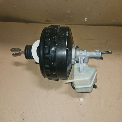 Mercedes-Benz C-Class Brake Booster A2044301130 C-Class W204 and E-Class A207