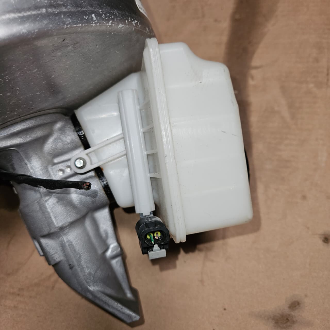 2021-2022 Mercedes-Benz GLE350 Brake Booster A1674301700 W167 GLE-Class OEM