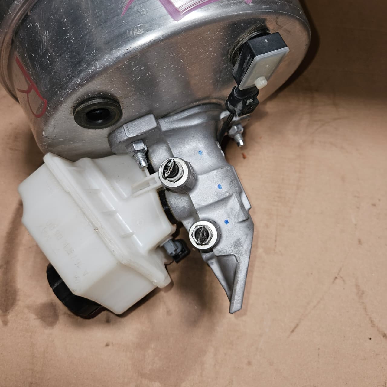 2021-2022 Mercedes-Benz GLE350 Brake Booster A1674301700 W167 GLE-Class OEM