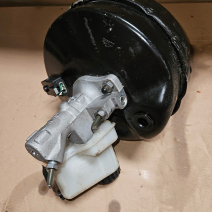 Mercedes-Benz C-Class Brake Booster A2044303630 W204 OEM