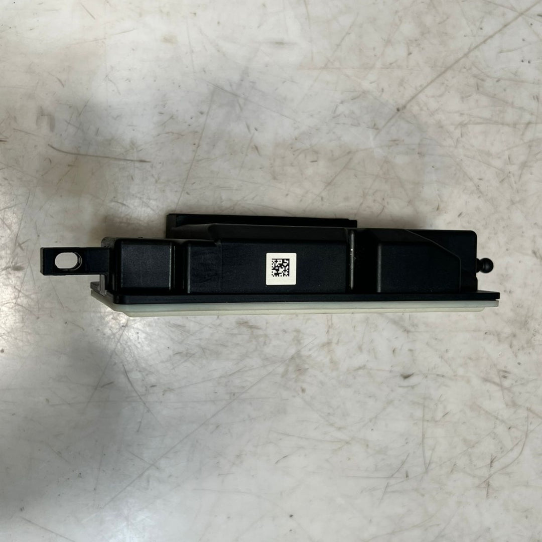 BMW Airbag SRS Control Module ECU (9319493) – OEM