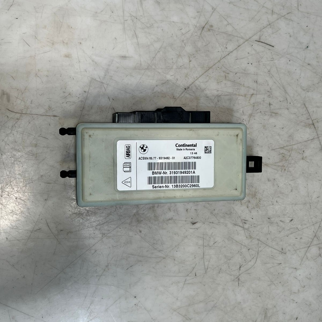 BMW Airbag SRS Control Module ECU (9319492) – OEM