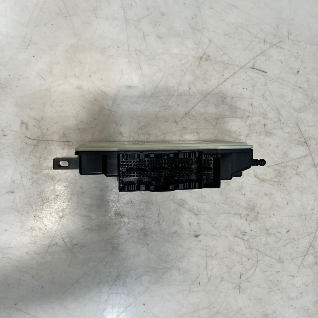 BMW Airbag SRS Control Module ECU (9319492) – OEM
