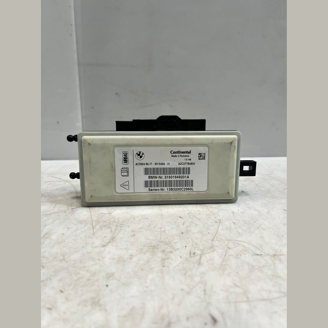 BMW Airbag SRS Control Module ECU (9319492) – OEM