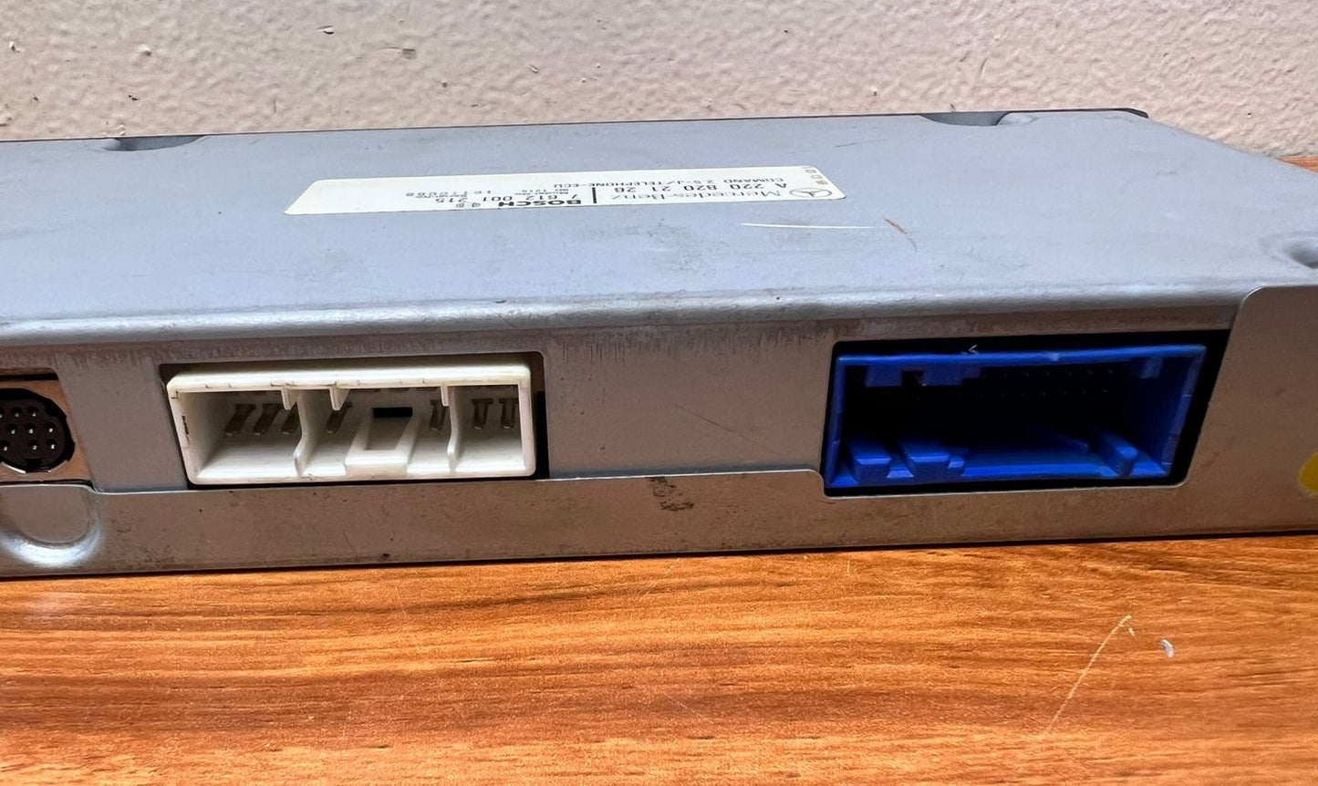 Mercedes-Benz S-Class Telephone Control Module A2208202126 W220 S-Class OEM