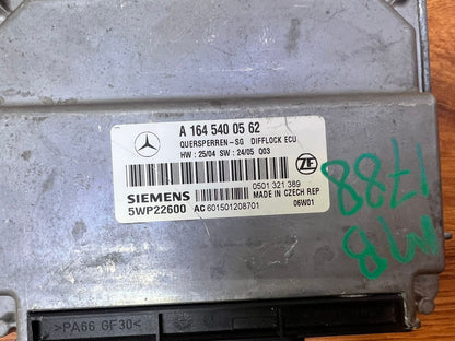 Mercedes-Benz ML GL Gearbox Control Unit A1645400562 W164 ML-Class GL-Class OEM