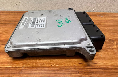Mercedes-Benz E220 Engine Control Unit ECU A6461509978 E-Class W211 OEM