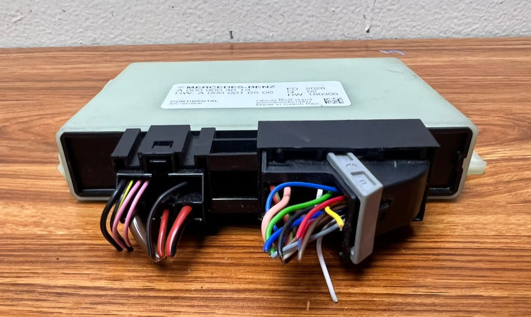 Mercedes-Benz AdBlue Control Unit A0009004613 W177 GLC X253 GLE OEM