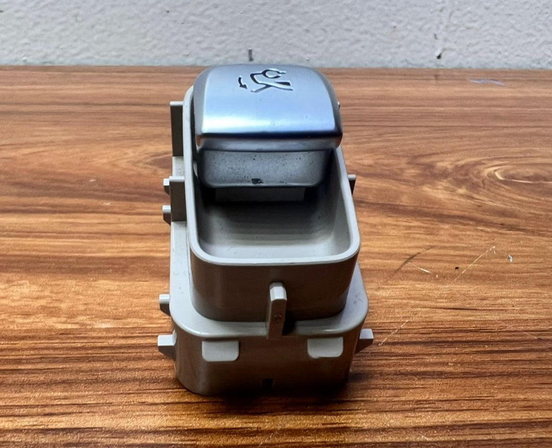 Mercedes-Benz C-Class W205 Trunk Lid Switch A2059051618 Rear Boot Release OEM