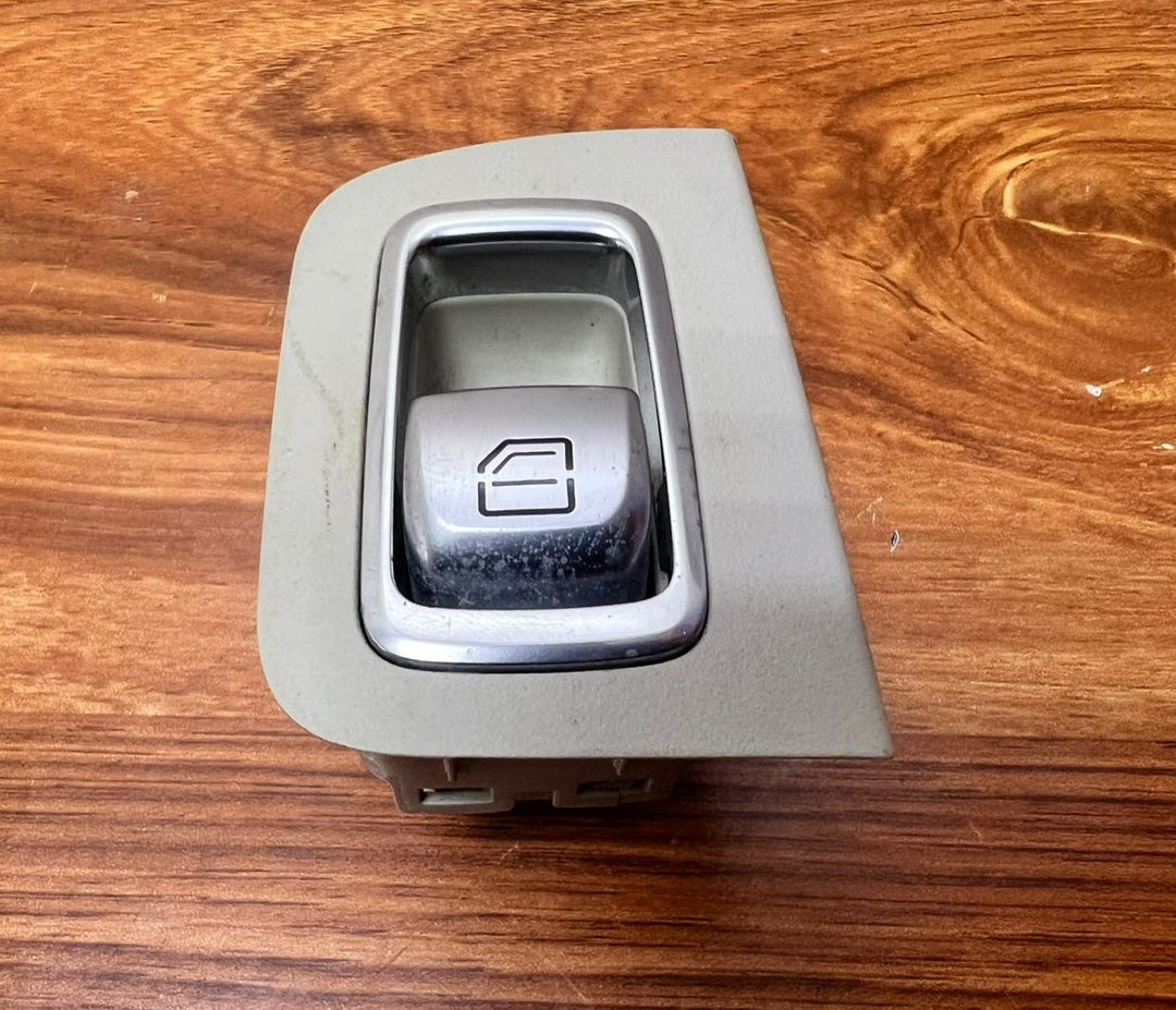 Mercedes-Benz Power Window Switch Rear Right A2229052203 W222 S-Class OEM