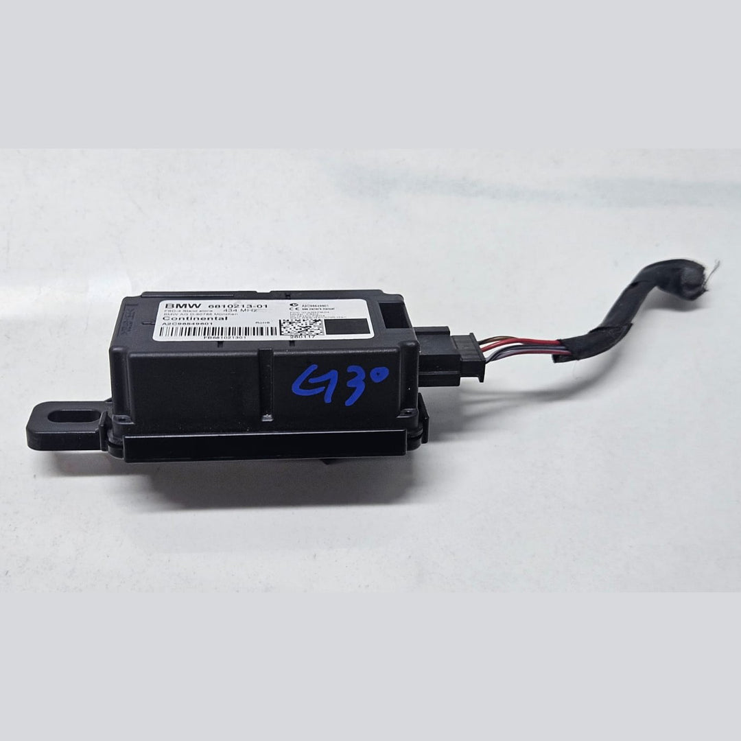 2017-2020 BMW 530i G30 G31 G11 G12 Radio Remote Control Receiver 6810213 OEM USED