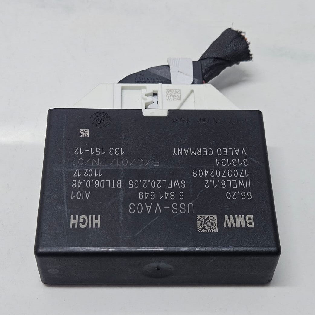 2017-2019 BMW 530i G30 G31 G11 G12 Park Assistant Control Module 6841649 OEM USED