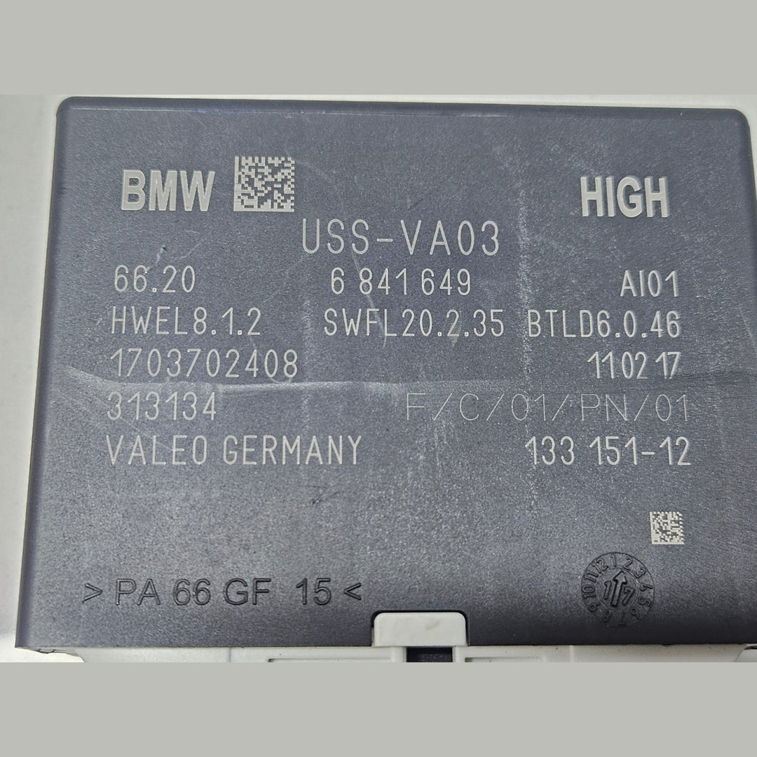 2017-2019 BMW 530i G30 G31 G11 G12 Park Assistant Control Module 6841649 OEM USED