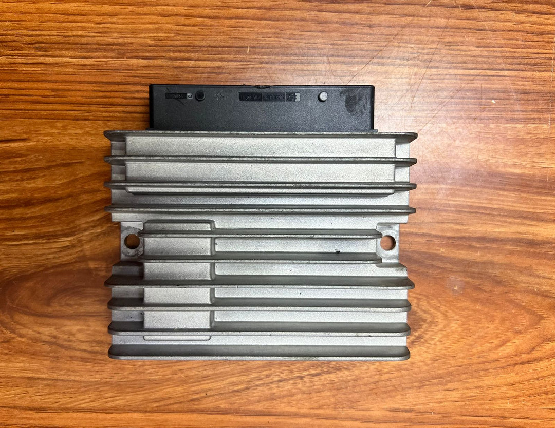 2015-2019 Mercedes-Benz C63 AMG Sound Amplifier A2059006628 W205 C-Class OEM