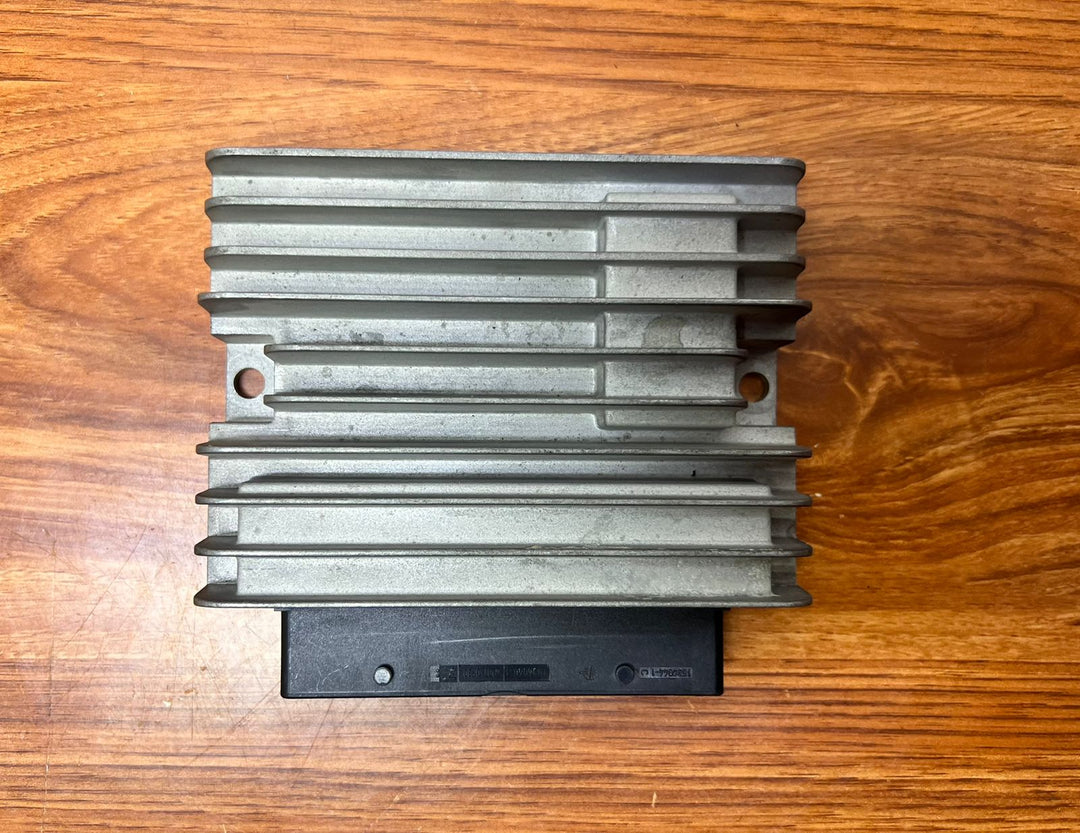 2015 Mercedes-Benz C200 Sound Generator Control Unit A2539001201 W205 GLC OEM