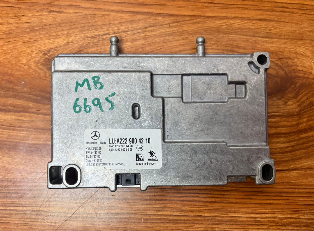 2014-2017 Mercedes-Benz S550 Night Vision Camera Control Module A2229004210 W222 OEM