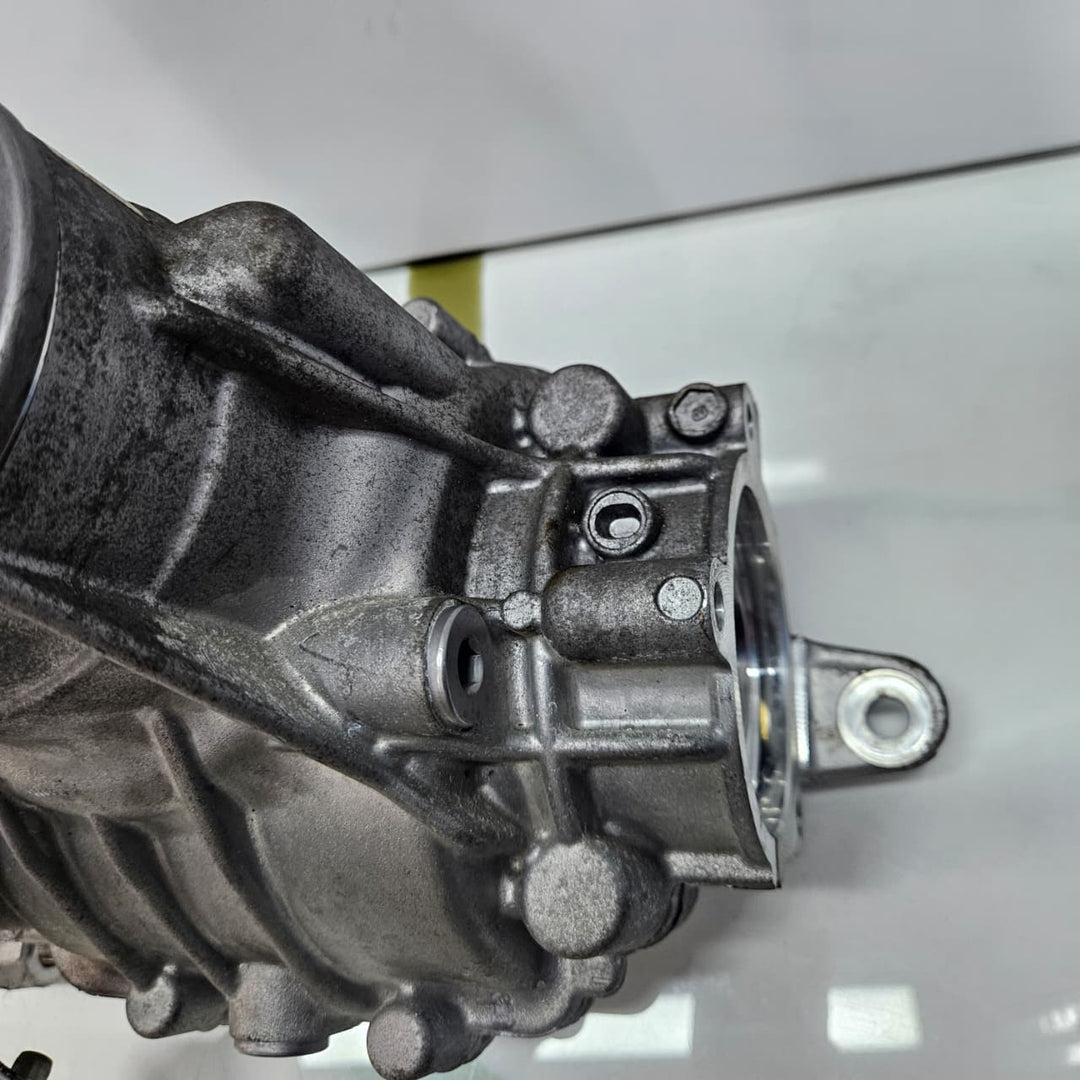 2017-2024 Mini Cooper Countryman M135i Transfer Case 7934642