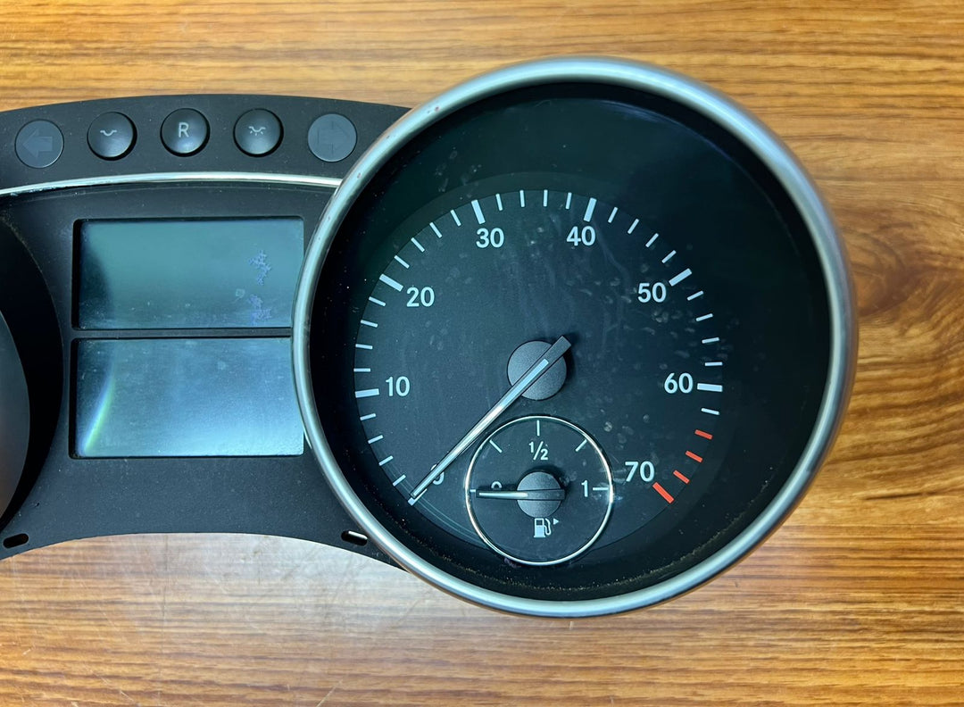 Mercedes-Benz ML-Class Speedometer Instrument Cluster A1645403947 W164 ML GL OEM