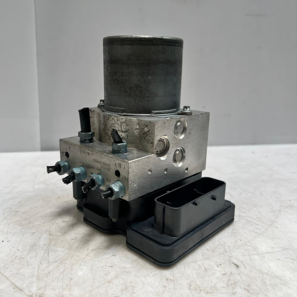 2010–2016 BMW 535i F07 xDrive DSC ABS Pump Control Module (6853400) – OEM