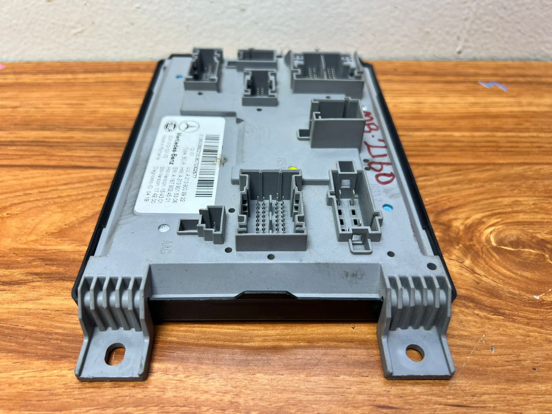 2019 Mercedes-Benz Body Control Module A2139009922 E-Class W213 OEM