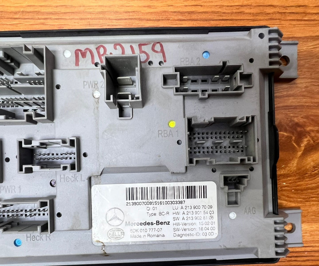 Mercedes-Benz E220 SAM Body Control Module A2139007009 E-Class W213 OEM