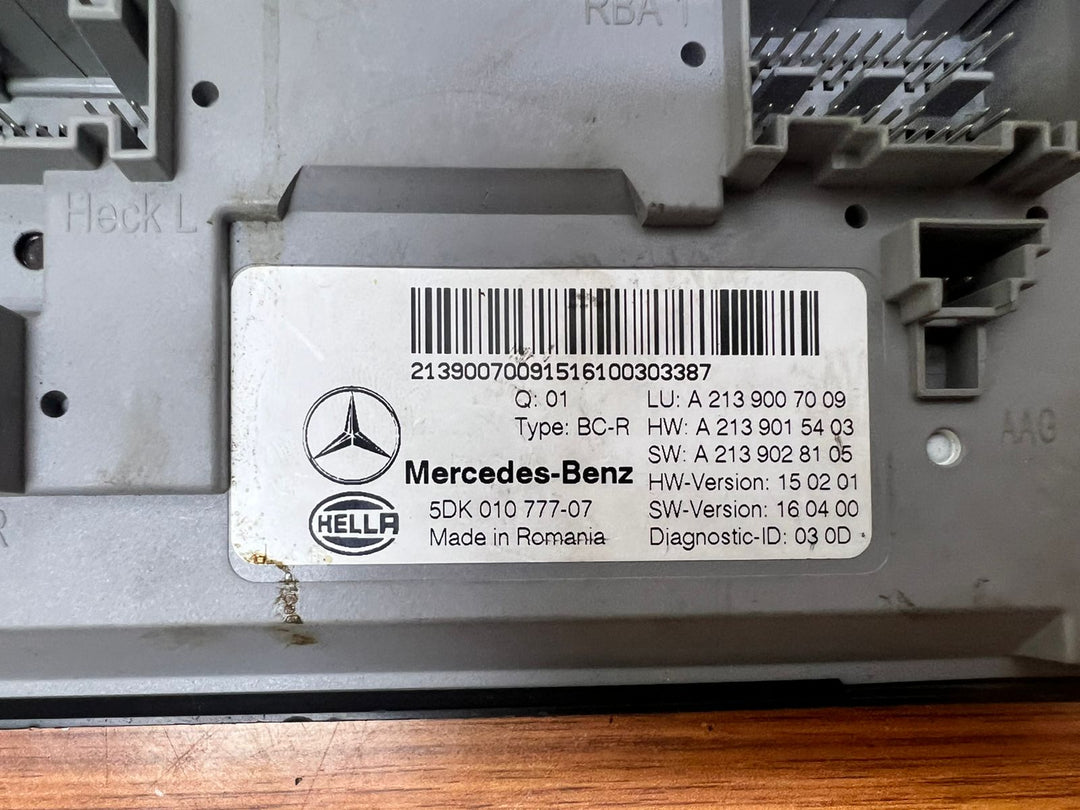 Mercedes-Benz E220 SAM Body Control Module A2139007009 E-Class W213 OEM