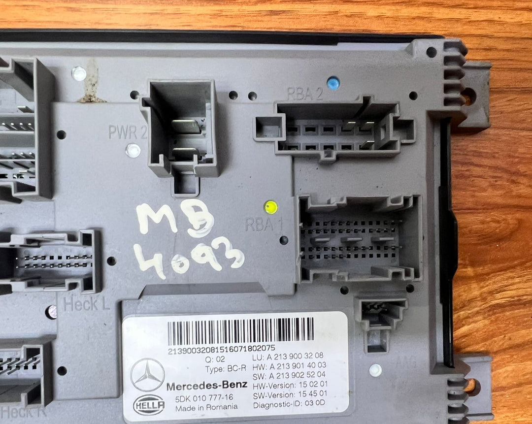 2016-2023 Mercedes-Benz E200 Signal Acquisition Module A2139003208 W213 OEM