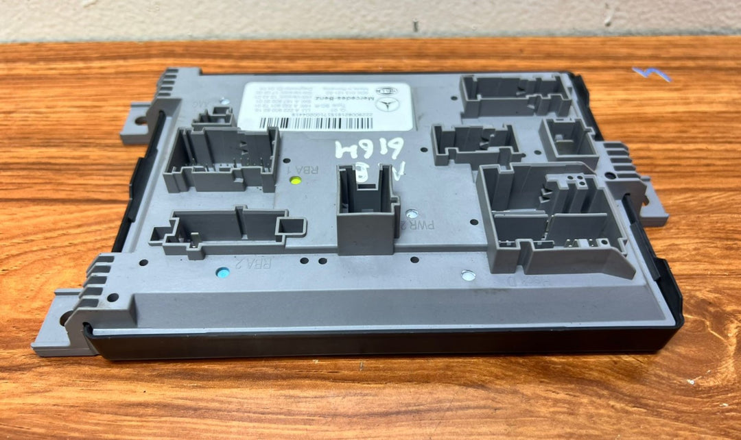 Mercedes-Benz S-Class Rear Signal Activation Module A2229008216 W222 OEM