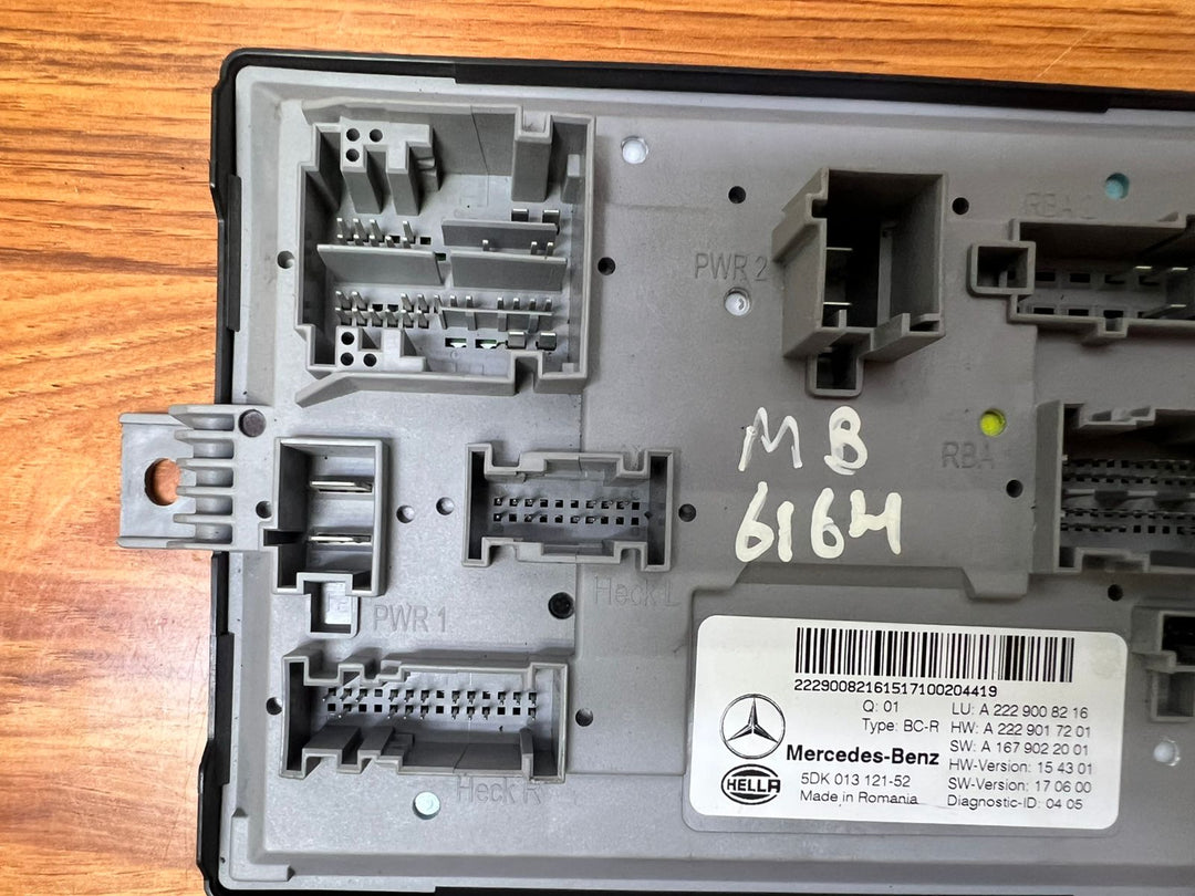 Mercedes-Benz S-Class Rear Signal Activation Module A2229008216 W222 OEM