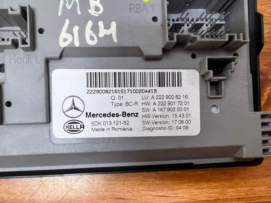 Mercedes-Benz S-Class Rear Signal Activation Module A2229008216 W222 OEM
