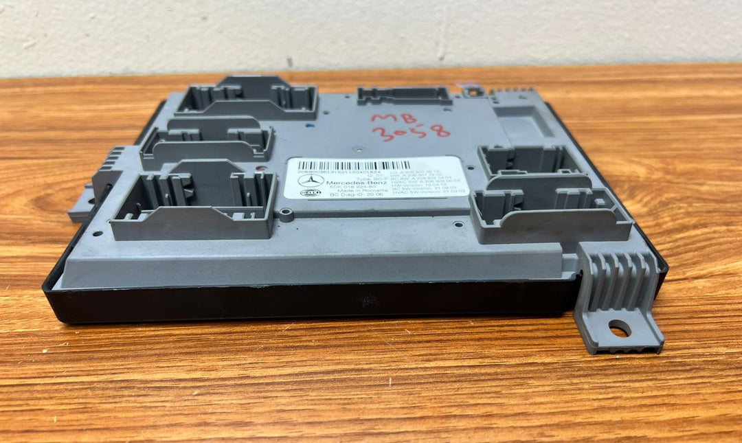 2022-2023 Mercedes-Benz C300 SAM Body Control Module A2069003613 W206 OEM