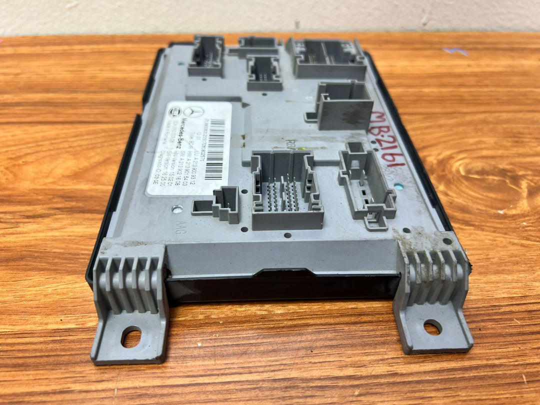 Mercedes-Benz E350 SAM Control Unit A2139009312 E-Class W213 OEM