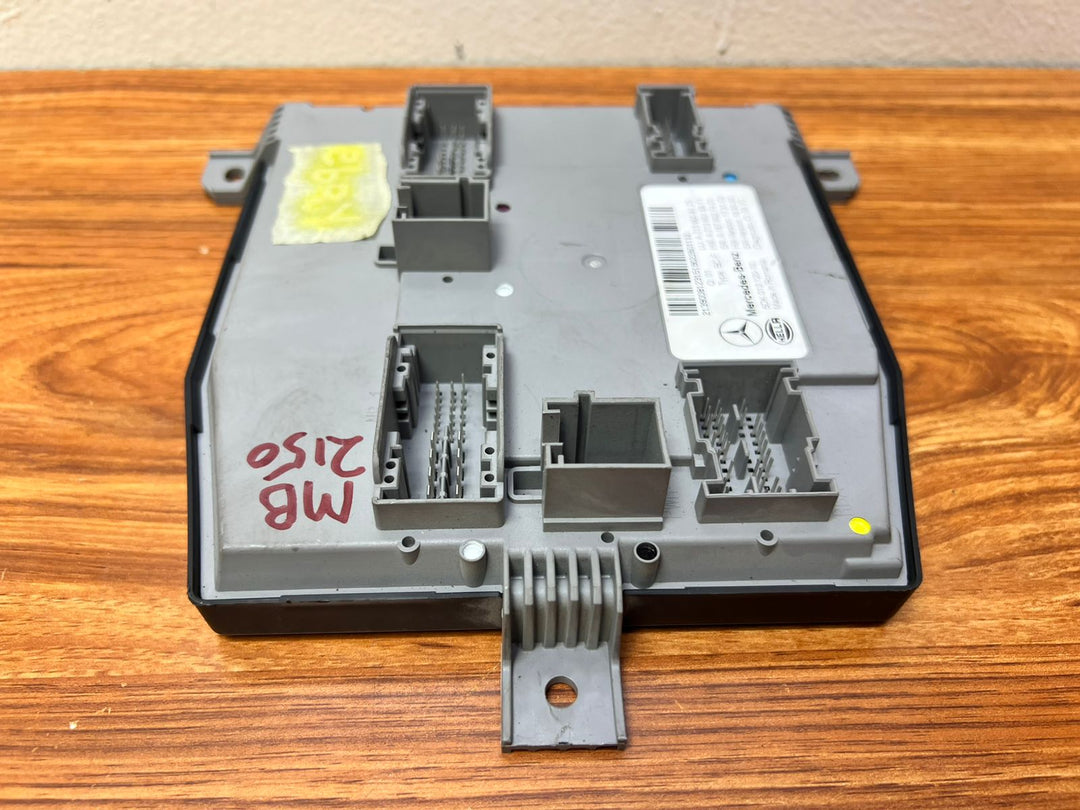 2017-2020 Mercedes-Benz AMG GT SAM Control Unit A2139008123 E-Class W213 OEM