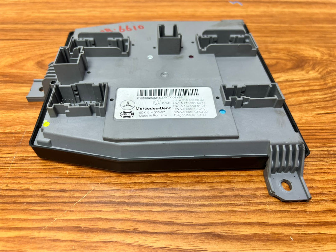 Mercedes-Benz E-Class Rear SAM Body Control Module A2139002632 W213 OEM