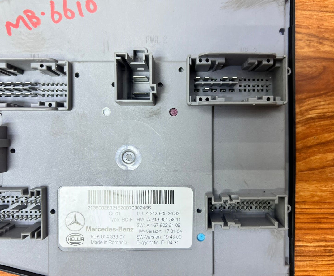 Mercedes-Benz E-Class Rear SAM Body Control Module A2139002632 W213 OEM