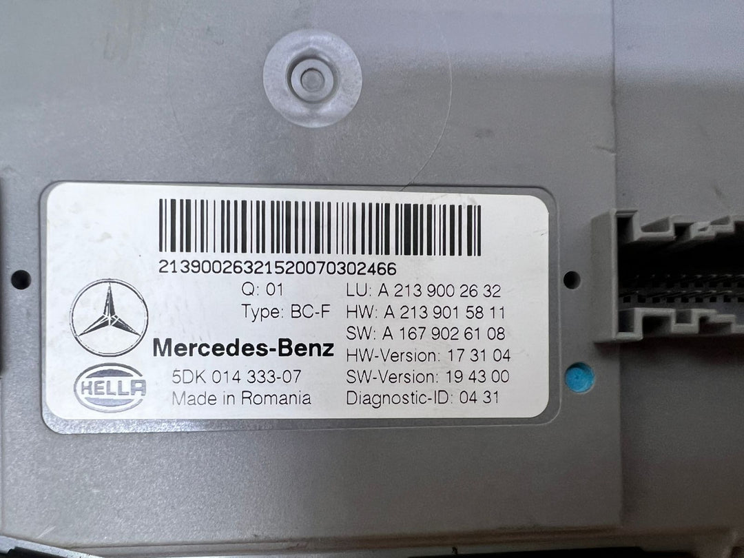 Mercedes-Benz E-Class Rear SAM Body Control Module A2139002632 W213 OEM