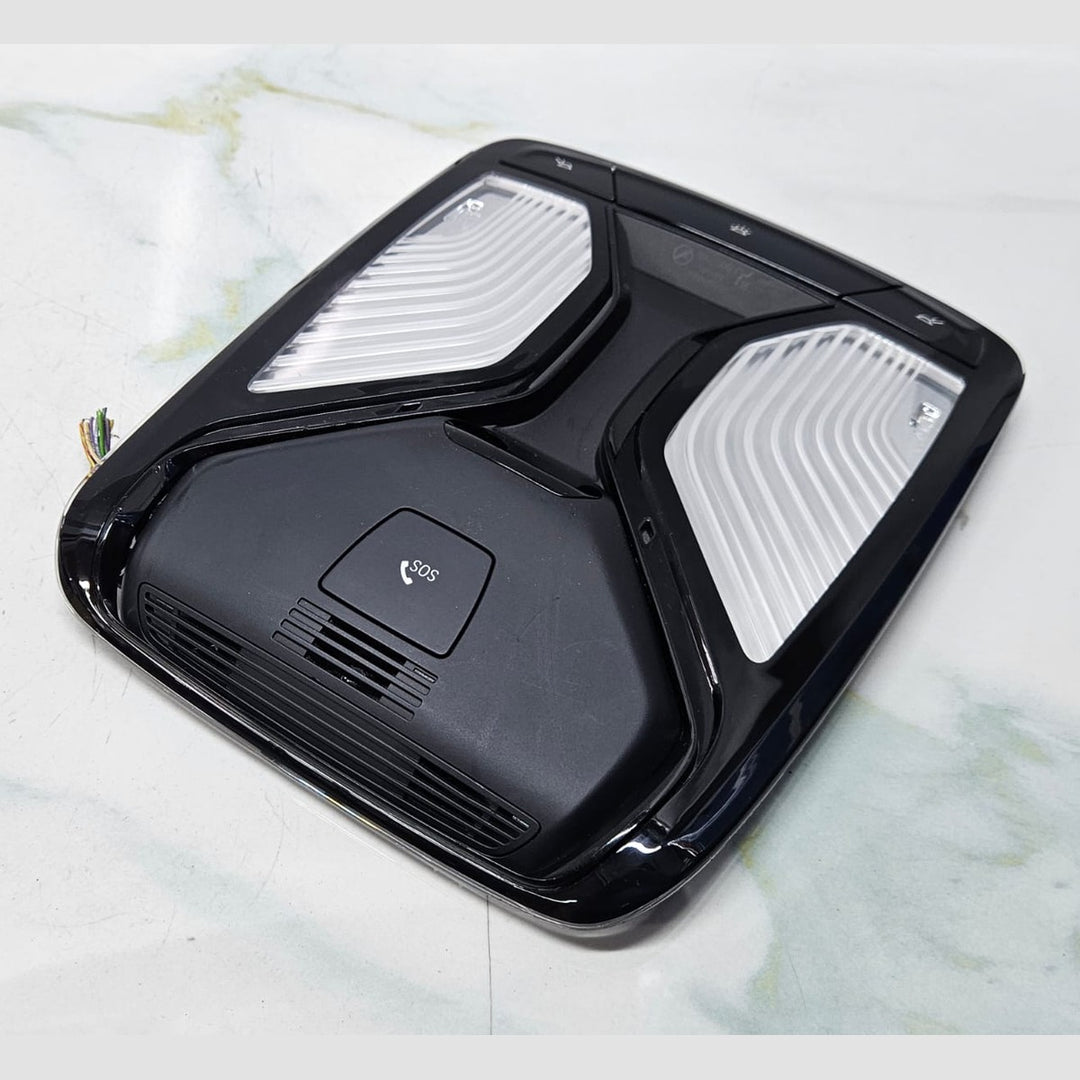 2017-2020 BMW 530i G30 G31 Overhead Console Dome Reading Light 6838169 OEM USED