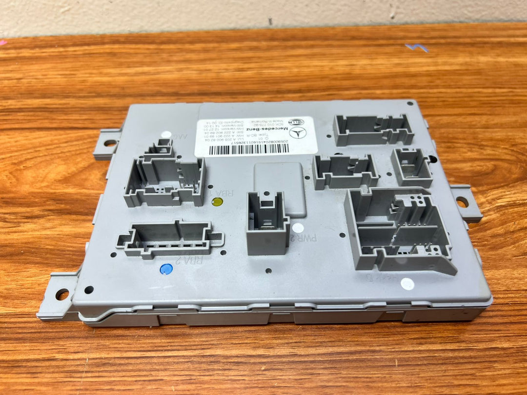 Mercedes-Benz C-Class Rear Signal Acquisition Actuation Module A2059008204 W205 OEM