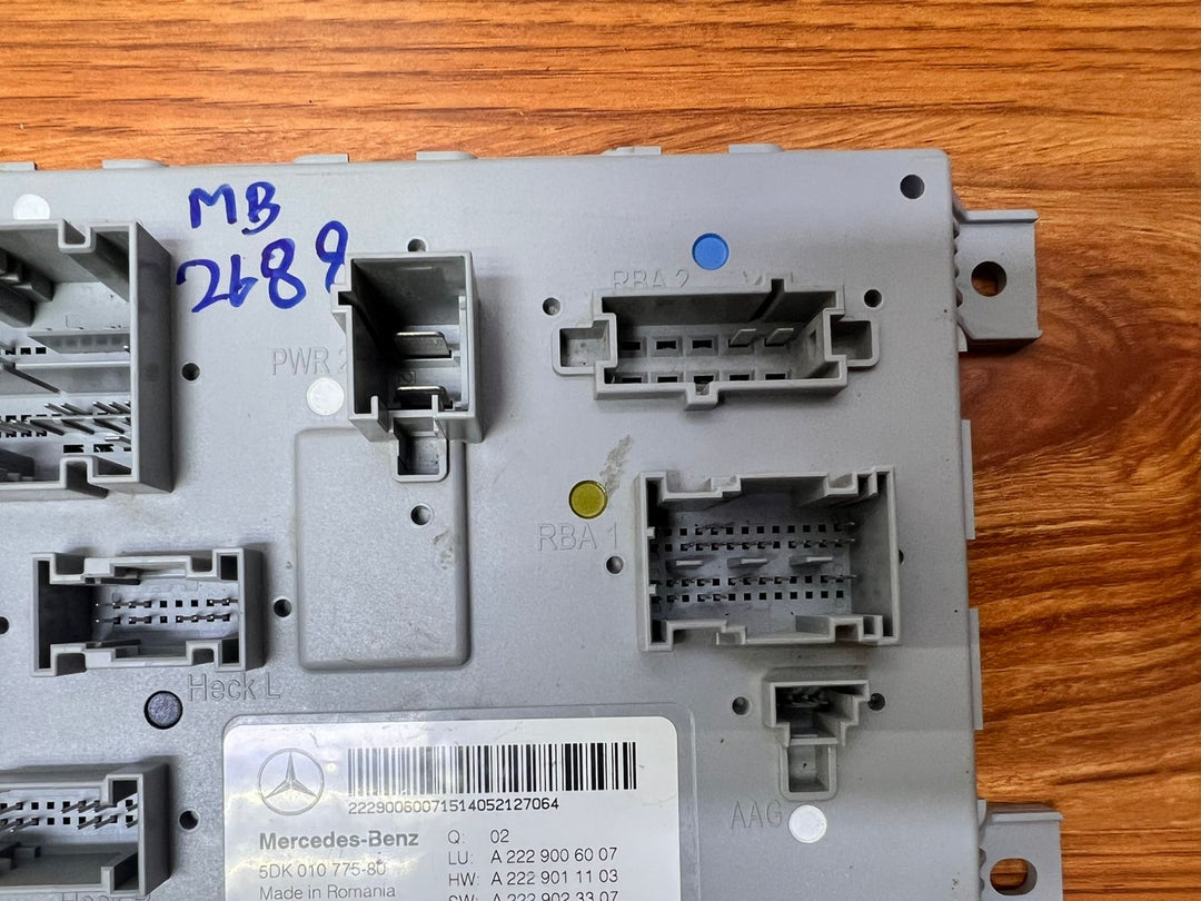 Mercedes-Benz C-Class SAM Body Control Module A2229006007 W205 W222 S-Class OEM