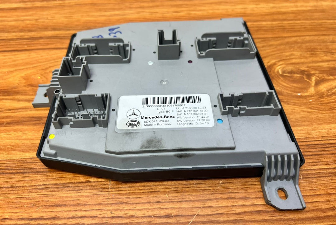 Mercedes-Benz E-Class W213 W238 Front SAM Control Module A2139005223 OEM