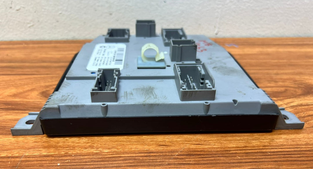 Mercedes-Benz GLE SAM Comfort Control Module A1679007204 W167 GLE OEM