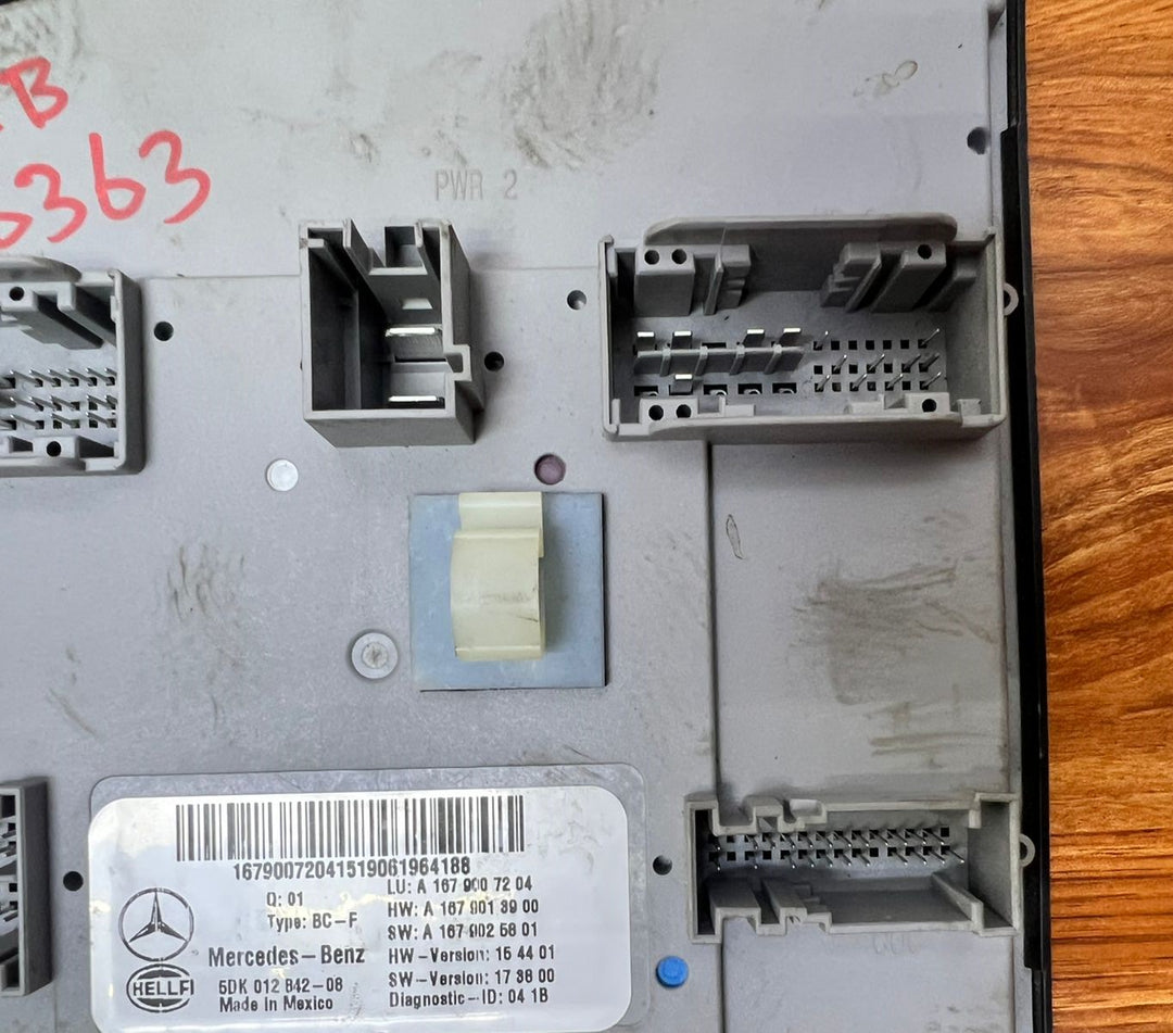 Mercedes-Benz GLE SAM Comfort Control Module A1679007204 W167 GLE OEM