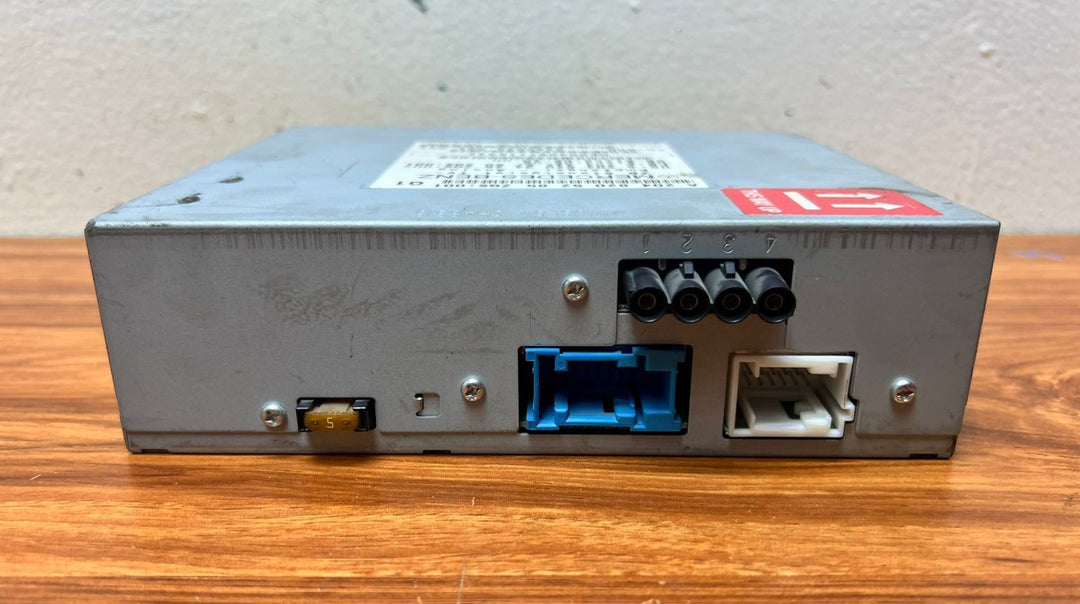2010-2011 Mercedes-Benz C250 TV Tuner A2048205285 W204 C-Class OEM